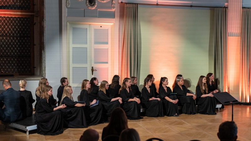 240530_1913_Sireen-ja-EKA-kammerkoor_Mustpeades_kontsert_8_1