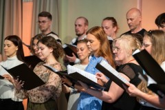 240530_1701_Sireen-ja-EKA-kammerkoor_Mustpeades_proov_7