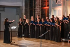 240530_1839_Sireen-ja-EKA-kammerkoor_Mustpeades_kontsert_7