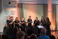 240530_1924_Sireen-ja-EKA-kammerkoor_Mustpeades_kontsert_9