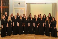 240530_2020_kammernaiskoor-Sireen_Mustpeades_grupipilt_9