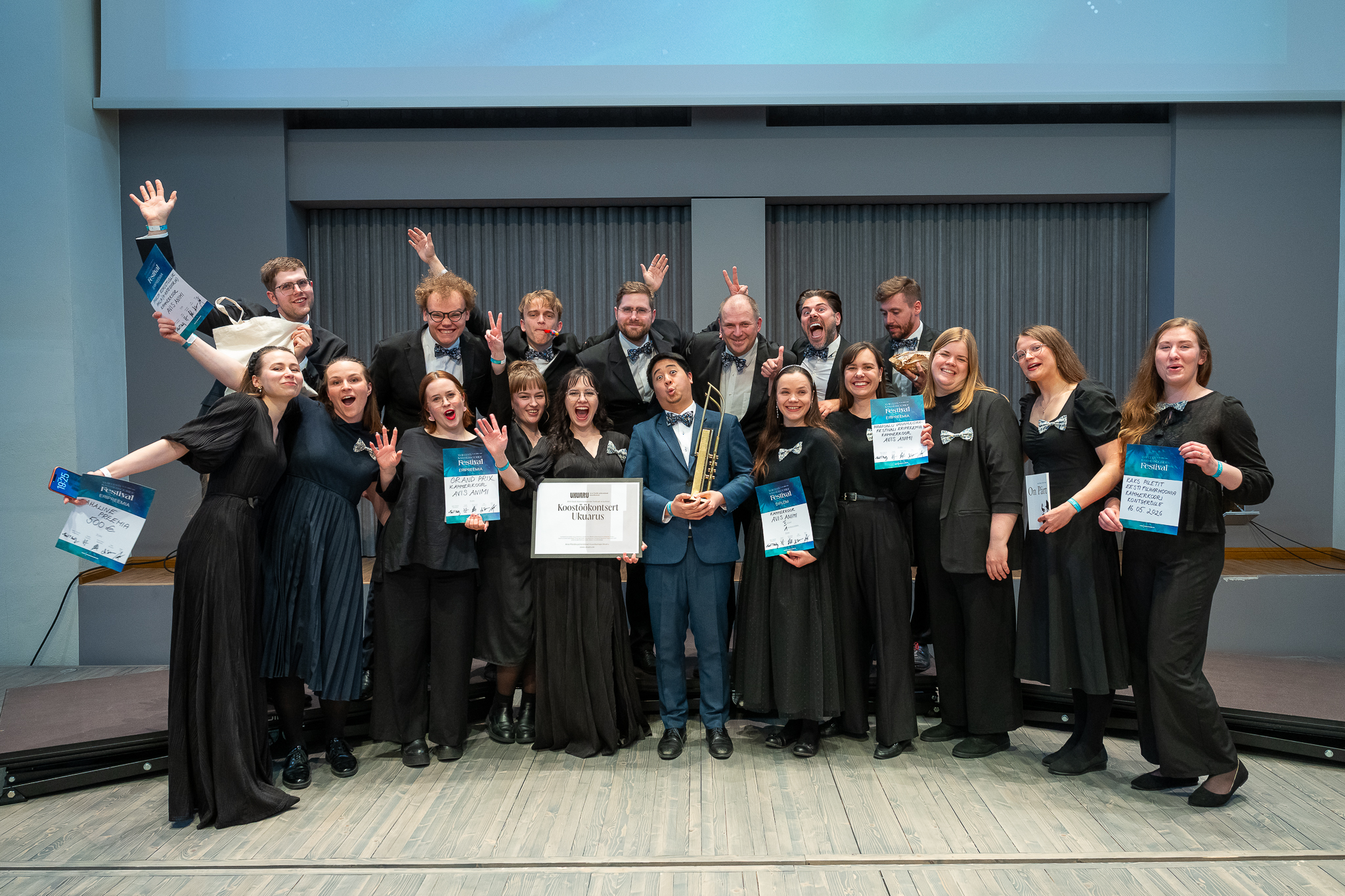 Kammerkoor Avis Animi Fotol kammerkoor Avis Animi, dirigent Danny Zhizhong Xie. Autor Vahur Lõhmus